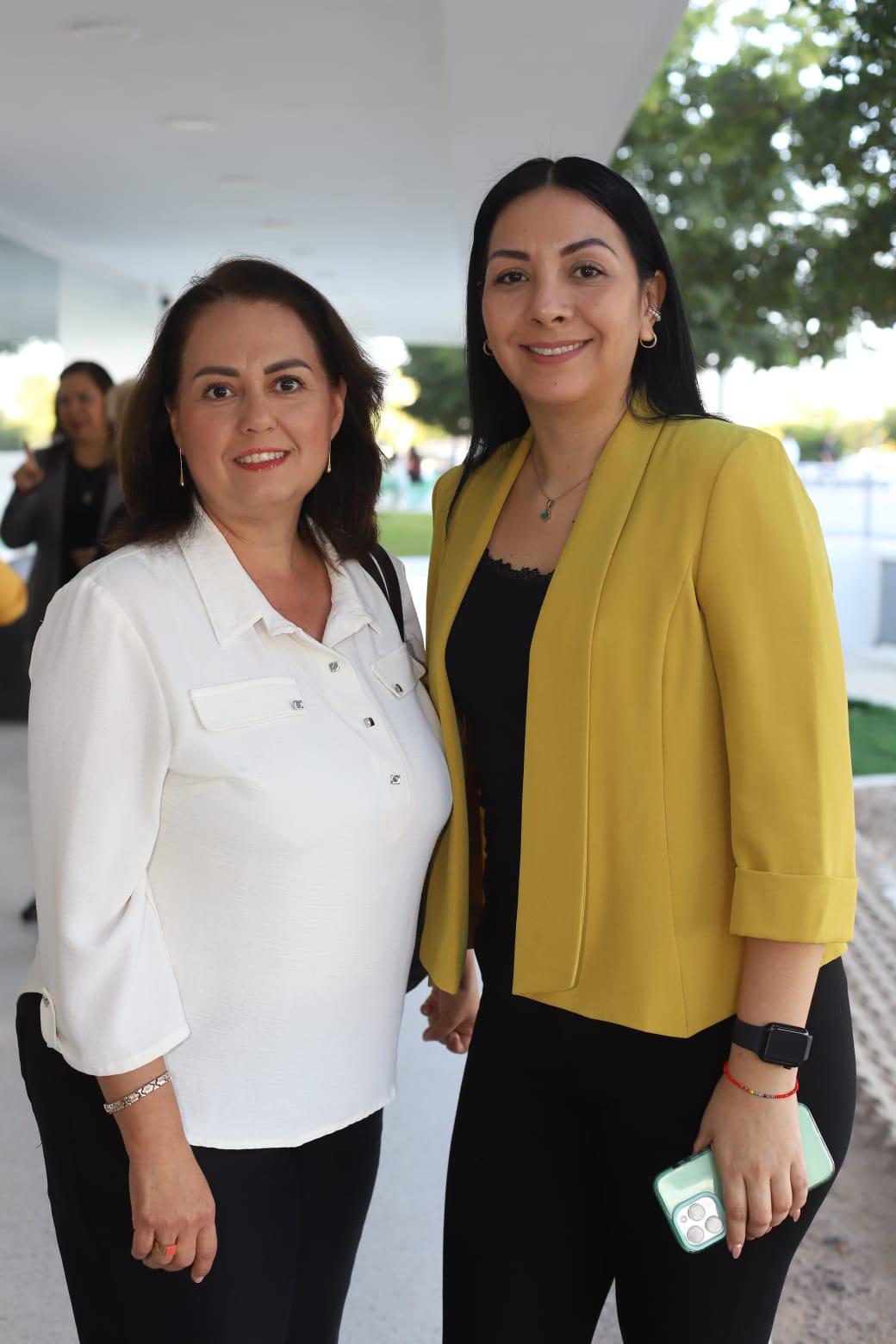 $!Laura Barreda y Berenice Osuna.
