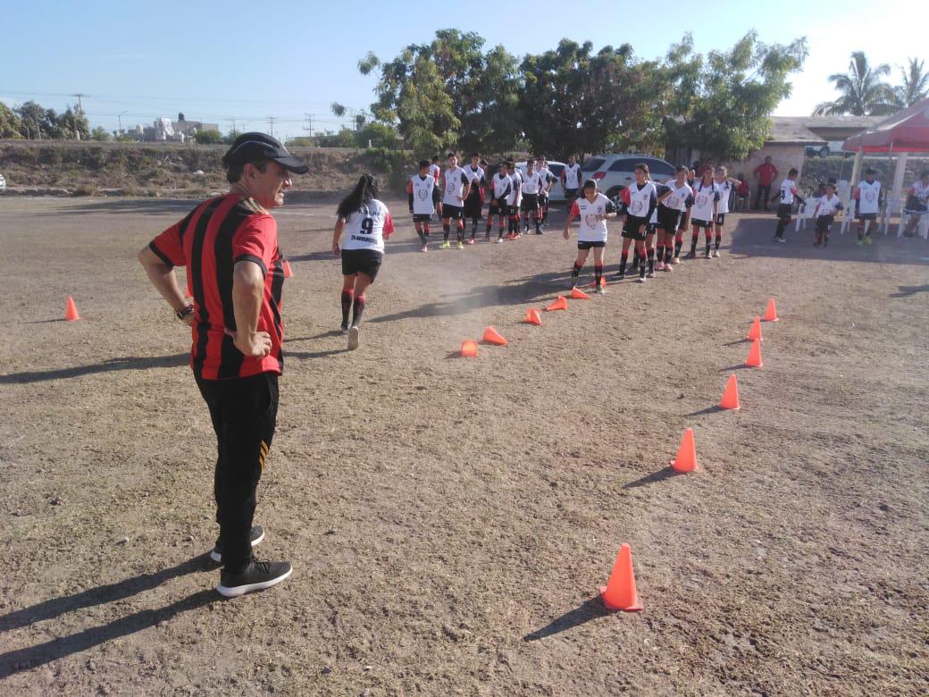 $!Atlas Matamoros de Escuinapa celebra con éxito su 25 aniversario