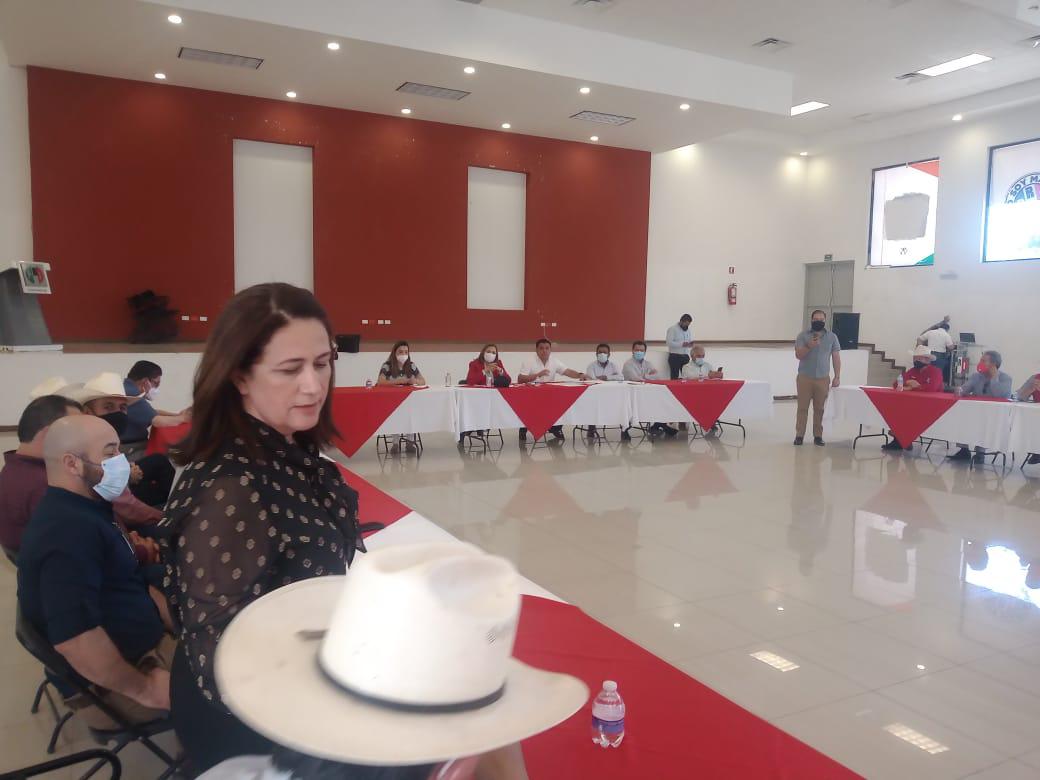 $!#ChihuahuaVerifica: Candidata del PAN anunció adhesiones de PRI y Morena a su campaña pero esto fue engañoso