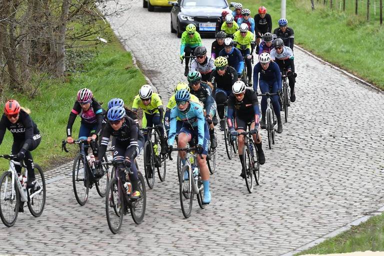 Sinaloense Yareli Salazar no finaliza carrera en Bélgica