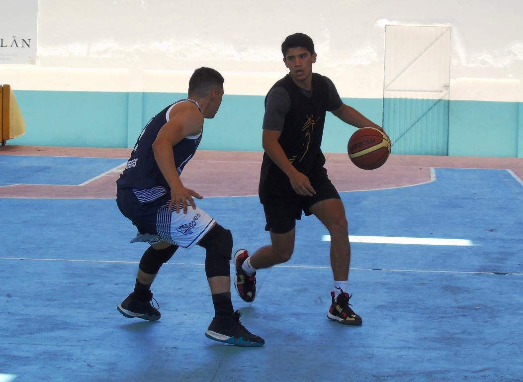 $!Saca el orgullo La Mazatleca en la Copa Mazatlán de Baloncesto