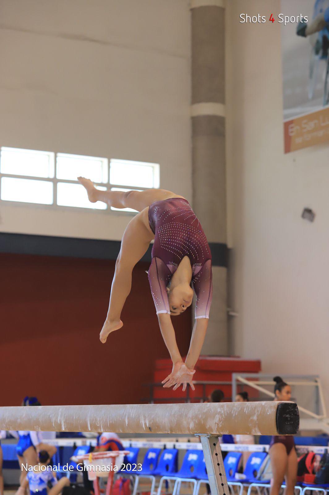$!Dulce Daniela Juárez es una apasionada de la gimnasia