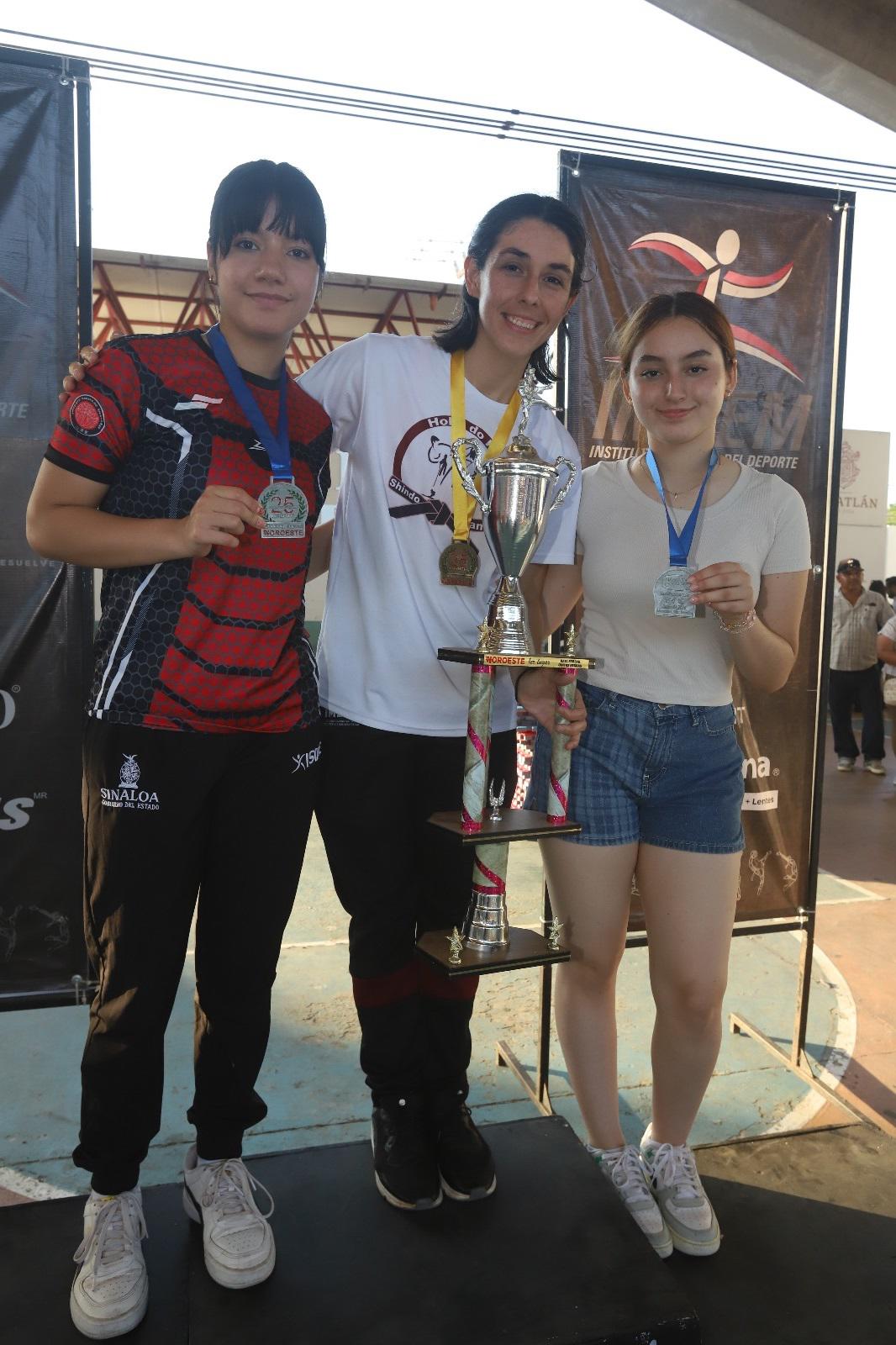 $!Reconocen a lo mejor de la edición 25 de la Copa Datemex de Karate