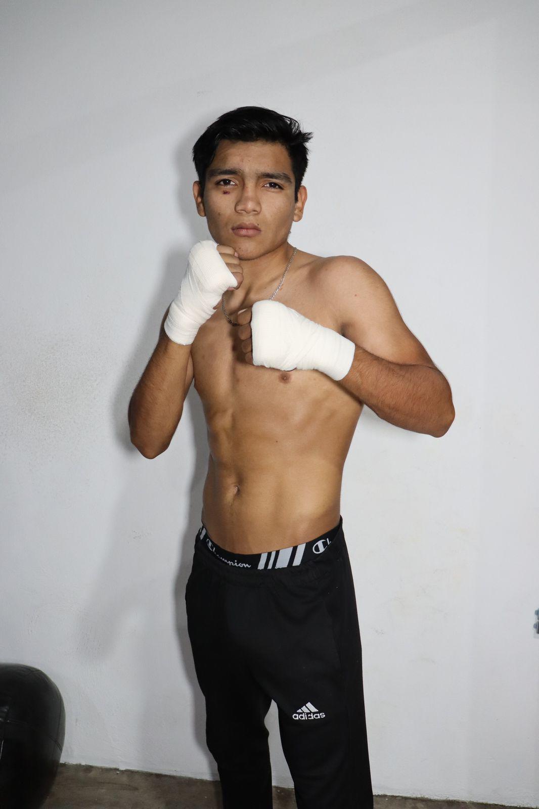 $!Kevin Cantabrana hará su debut profesional