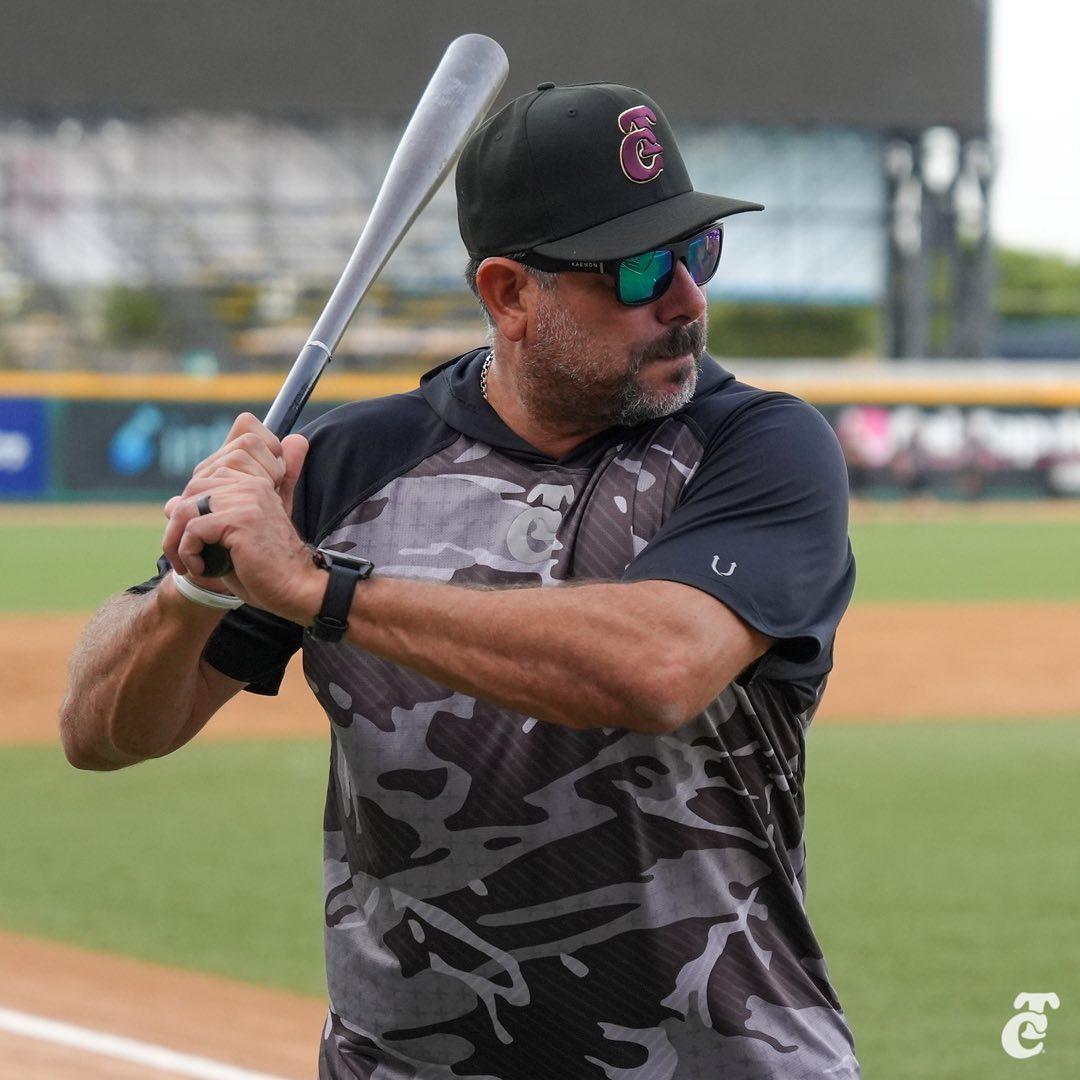 $!Tomateros de Culiacán anuncia el cese de Benjamín Gil como su mánager
