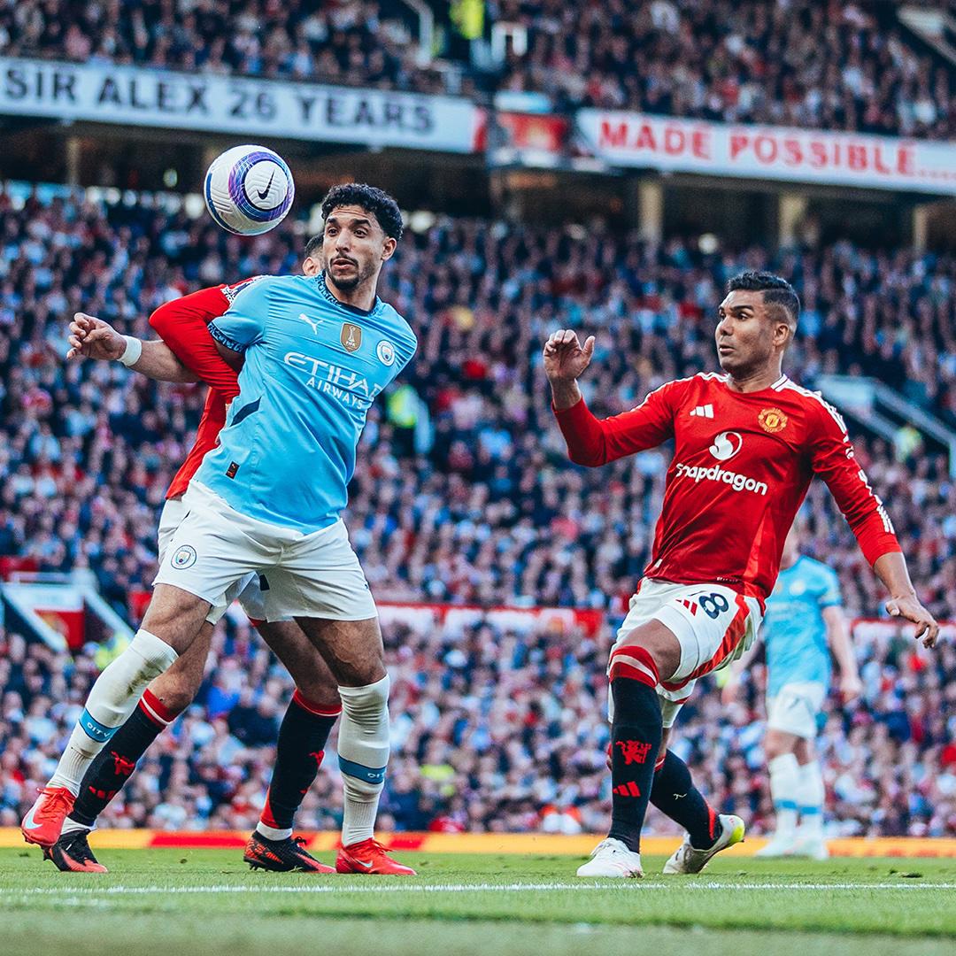$!Decepciona el derbi de Manchester