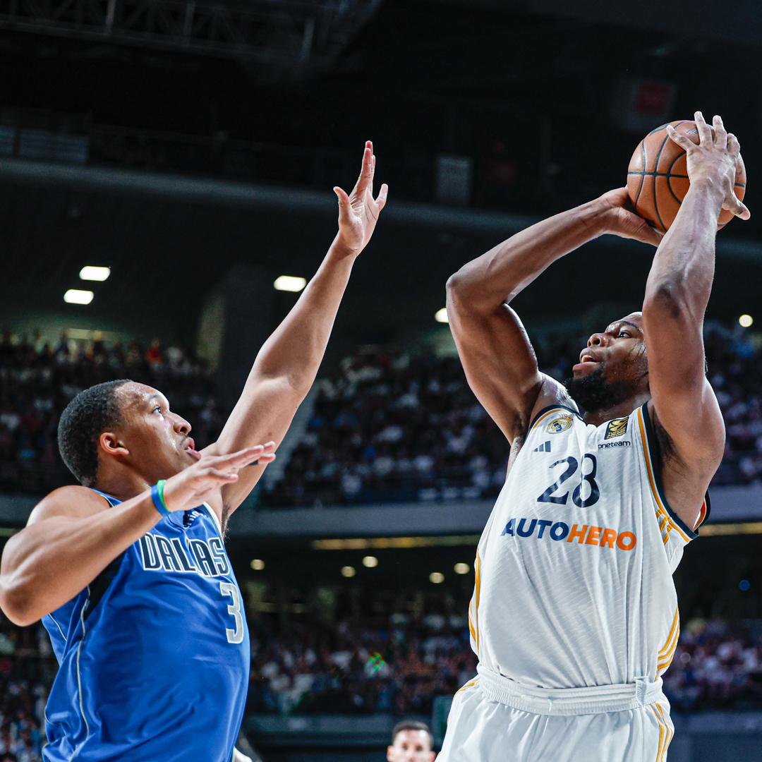 $!El Real Madrid se lleva la victoria ante Dallas en la fiesta incompleta de Luka Doncic