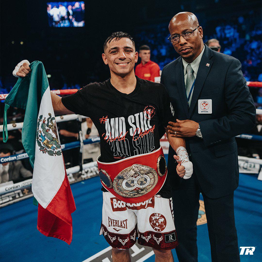 $!Brutal nocaut de ‘Venado’ López a Michael Conlan (VIDEOS)