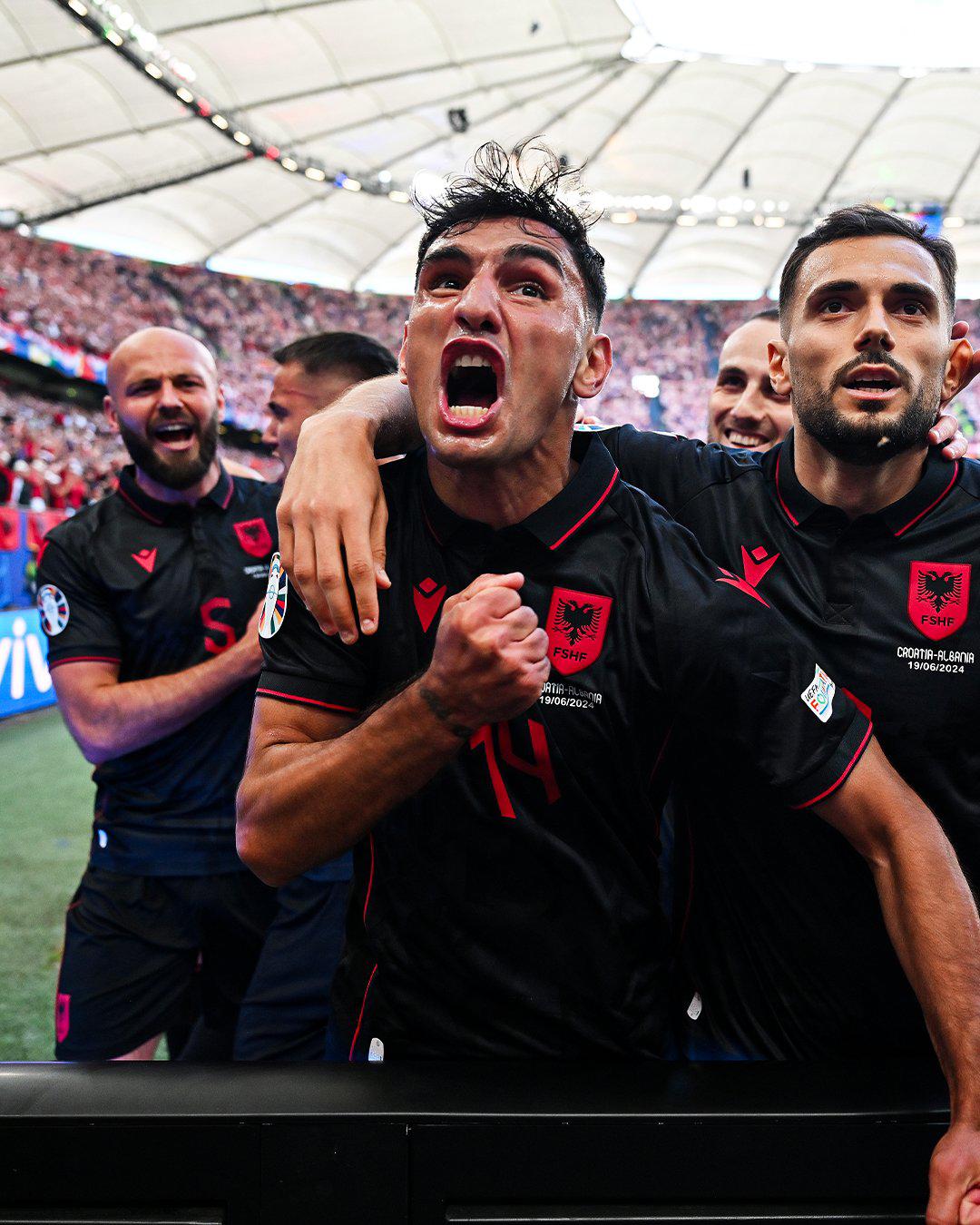 $!Electrizante empate entre Croacia y Albania