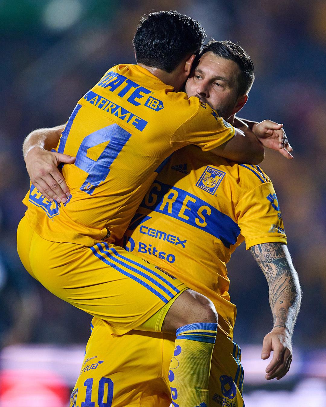 $!Tigres golea al campeón Pachuca en el Volcán