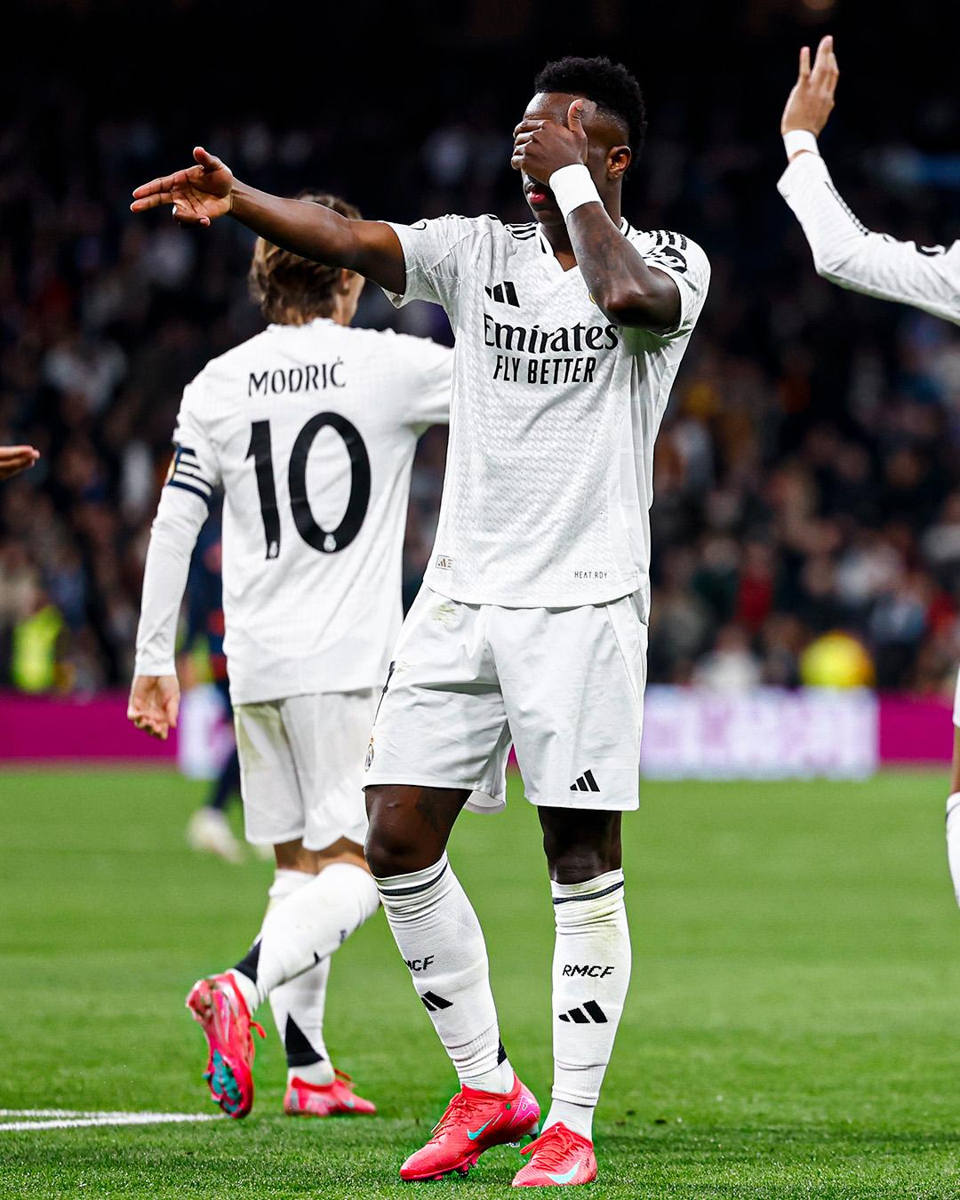 $!Real Madrid avanza a cuartos de final tras golear al Celta