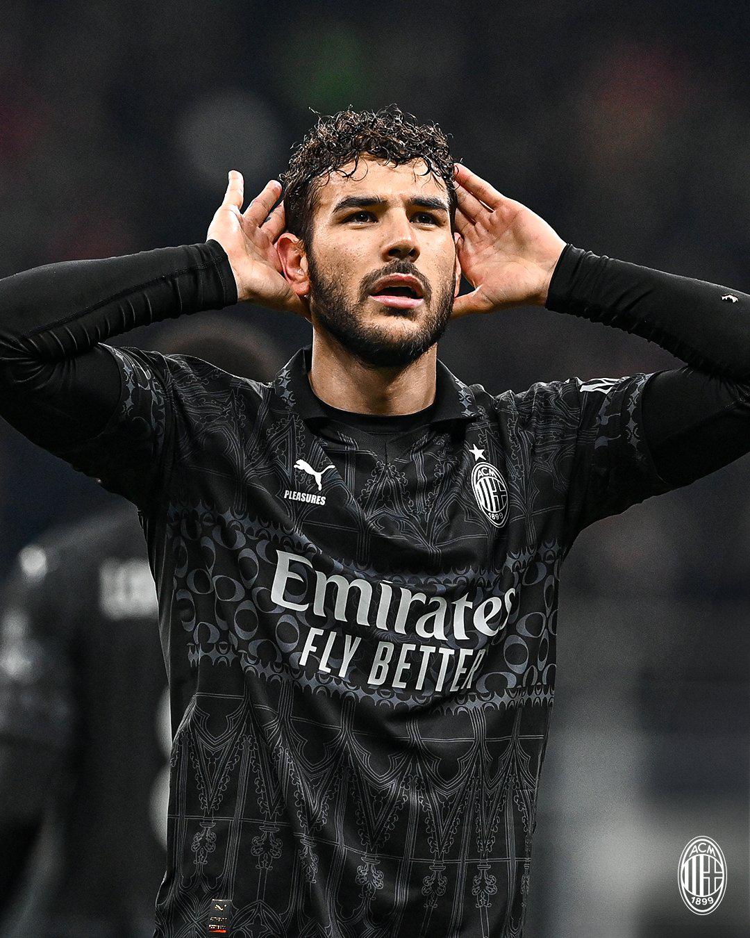 $!El Milán se asienta en el podio con triunfo ante el Napoli