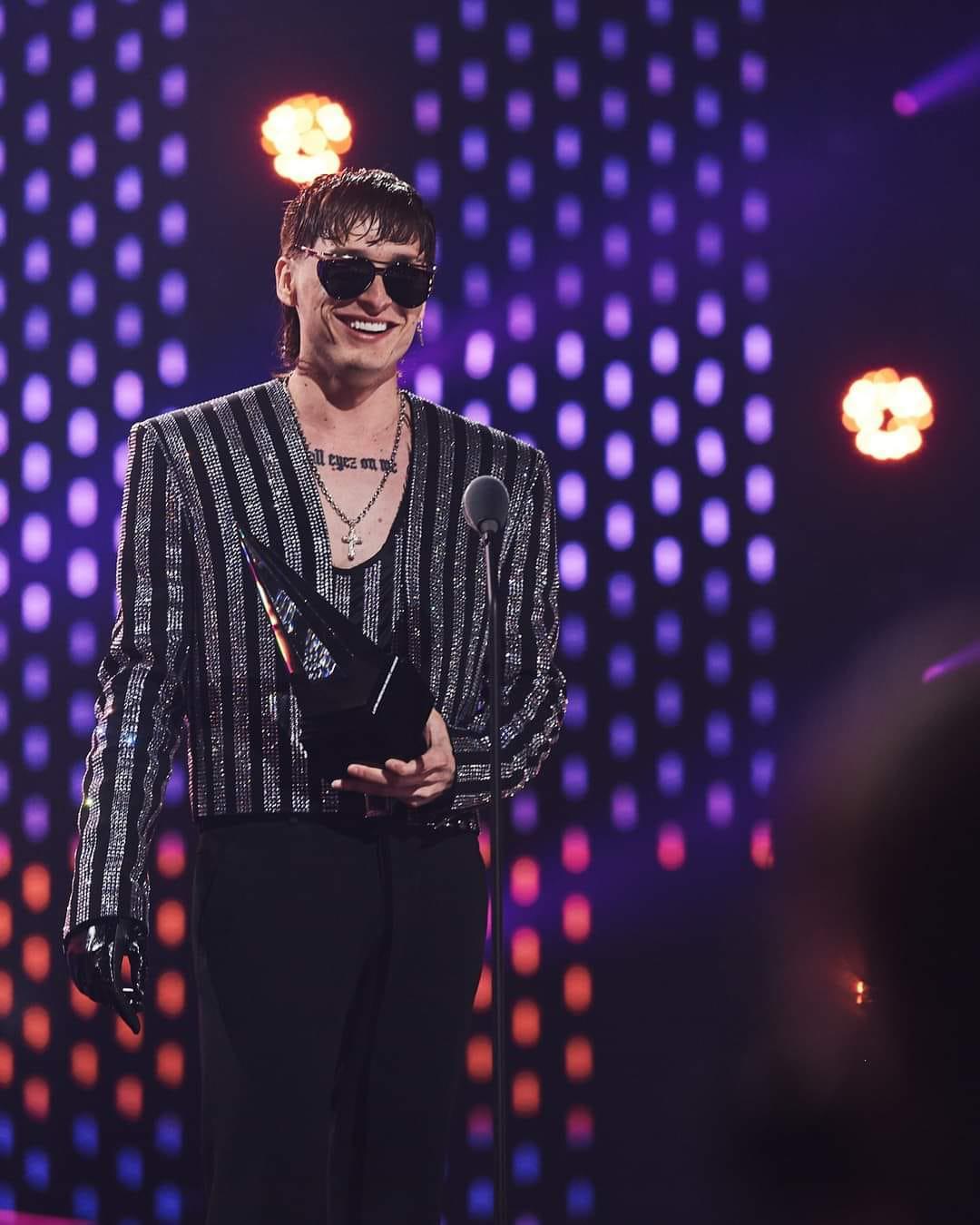 $!Peso Pluma triunfó en la categoría de Mejor Álbum Regional Mexicano.