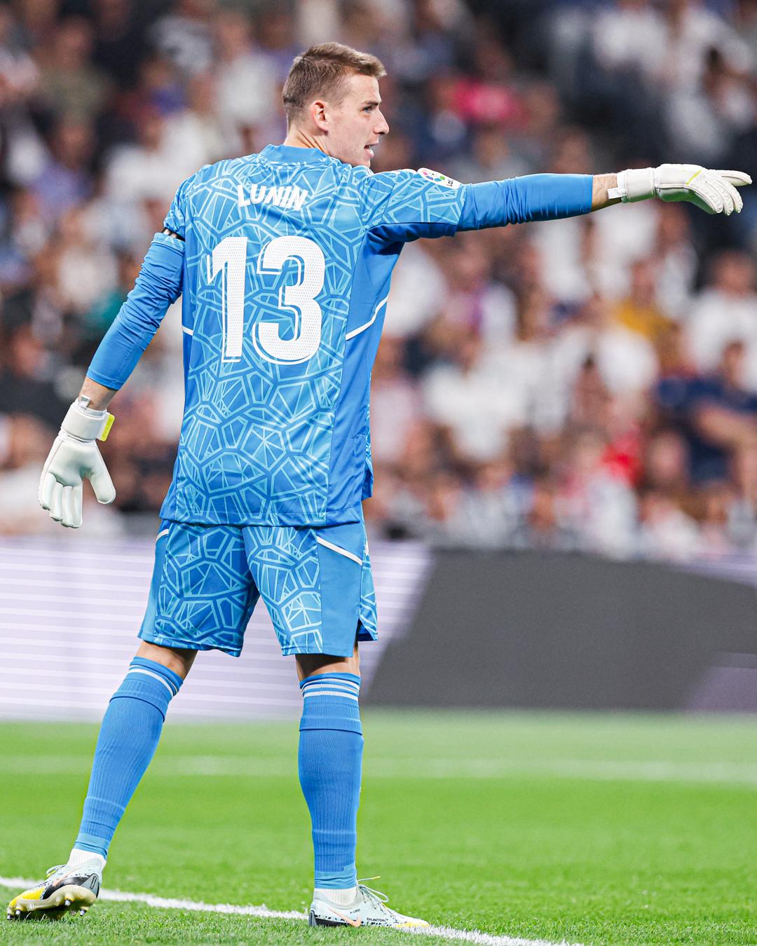 $!El Real Madrid se atasca y cede el liderato al Barcelona