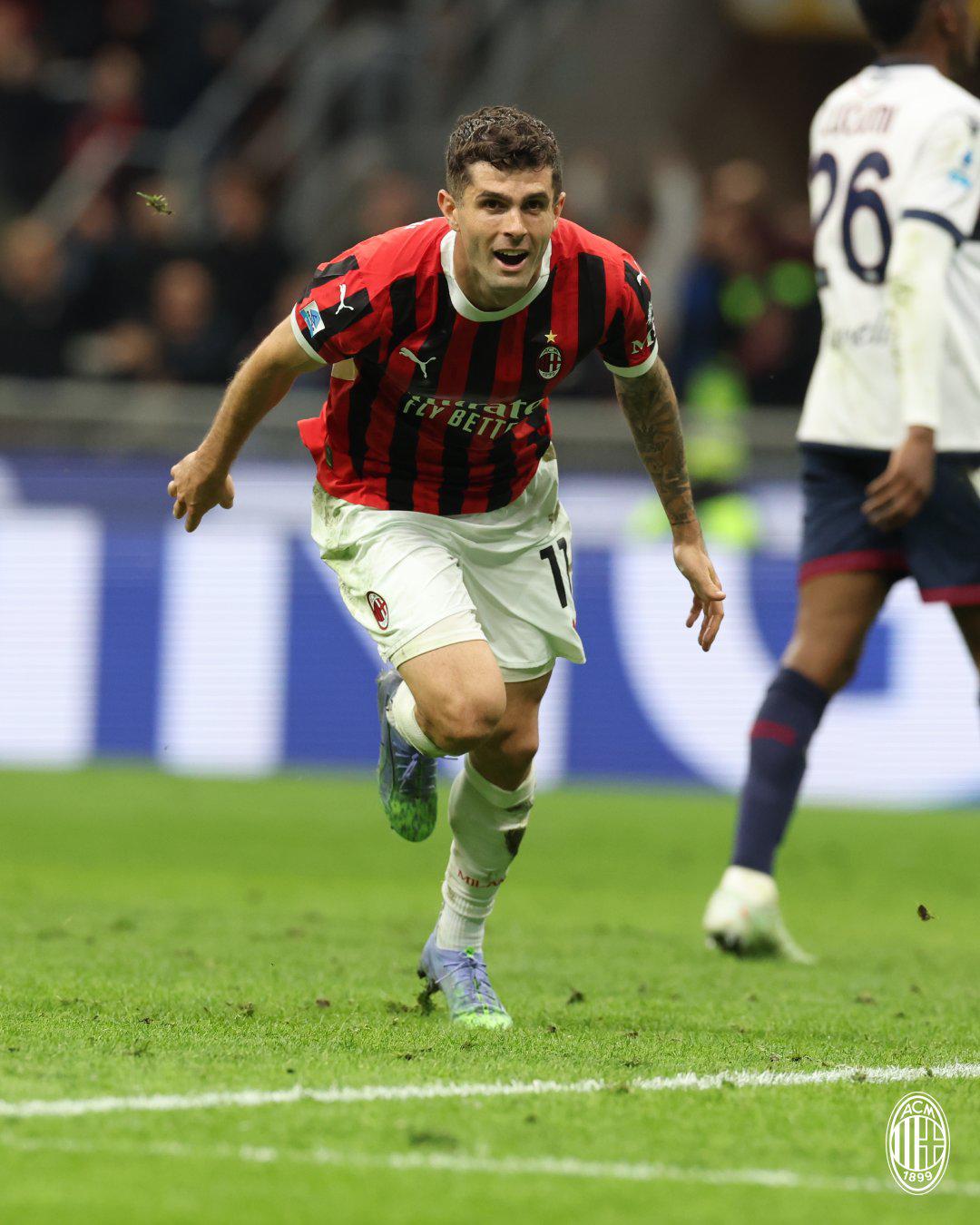 $!El mexicano Santiago Giménez rescata al Milan antes de la final de Copa