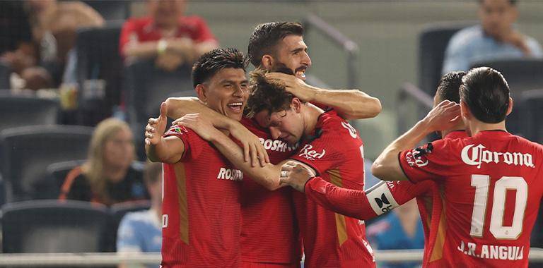 Toluca hace su parte.