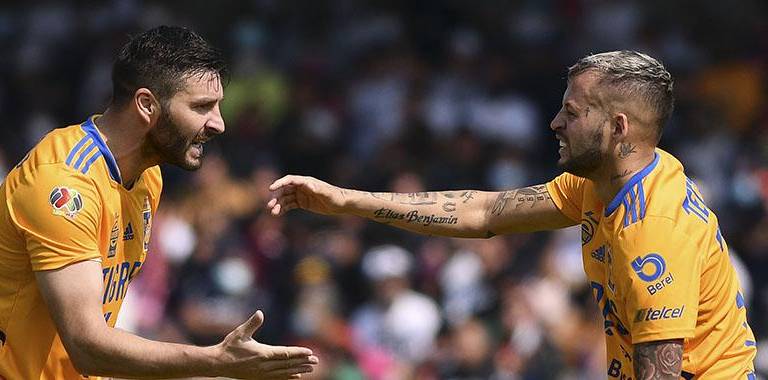 Tigres da la vuelta al juego.
