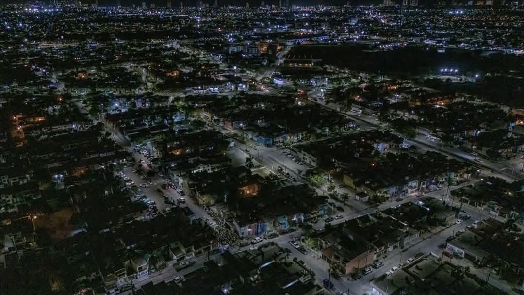 $!Prevé Servicios Públicos la compra de 5 mil luminarias nuevas para continuidad del Programa ‘Mazatlán Brilla’