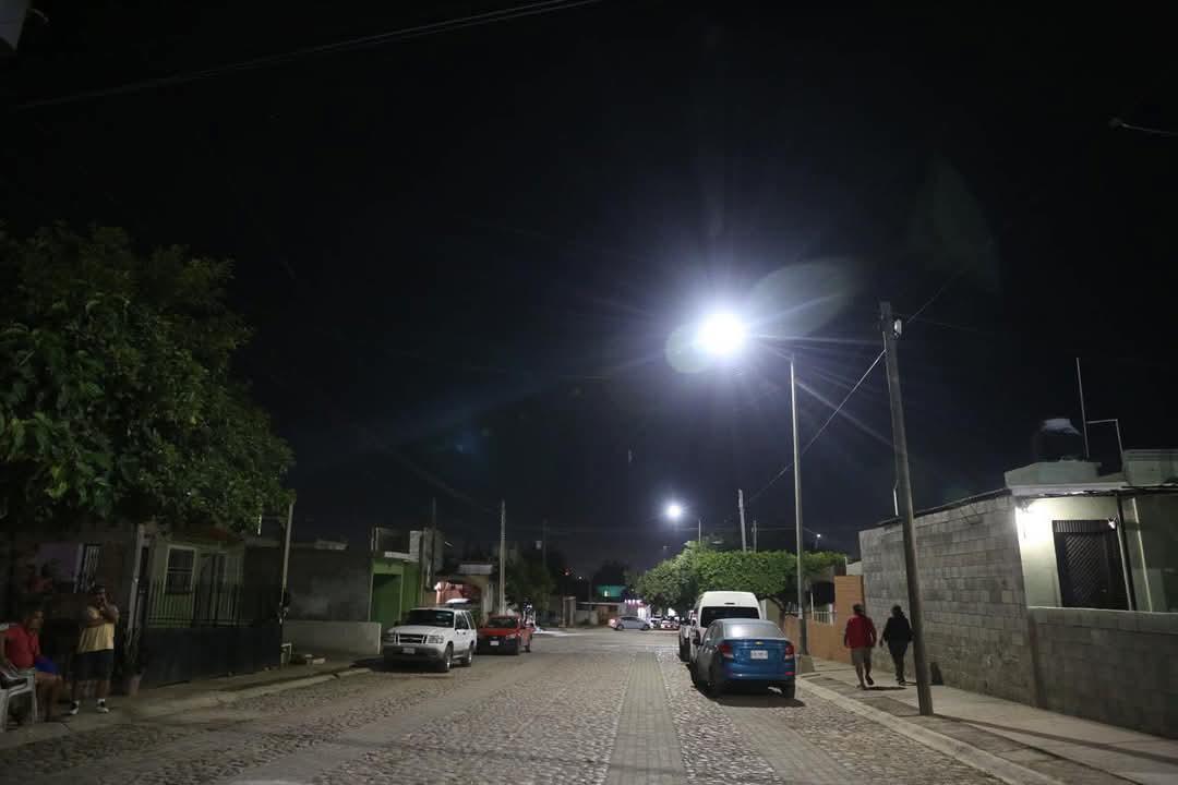 $!Prevé Servicios Públicos la compra de 5 mil luminarias nuevas para continuidad del Programa ‘Mazatlán Brilla’