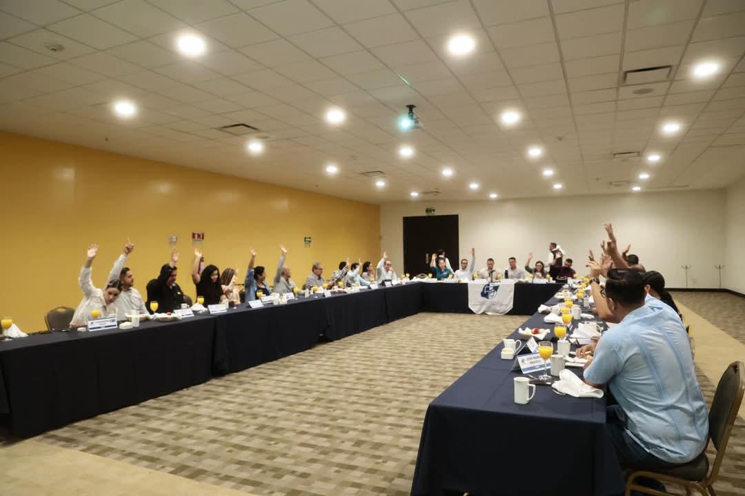 $!Nombran a nueva presidenta del Consejo Directivo de Ejecutivos de Ventas en Mazatlán