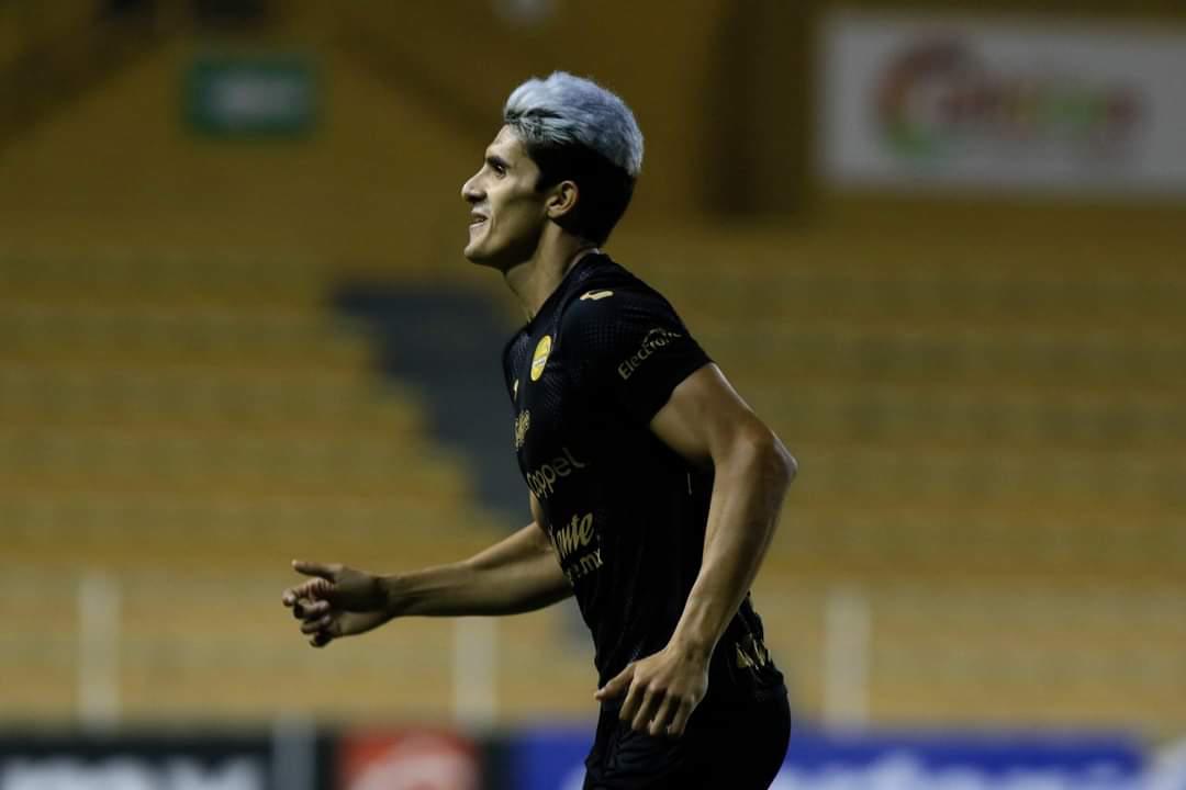 $!Víctor Torres es un referente en defensa.