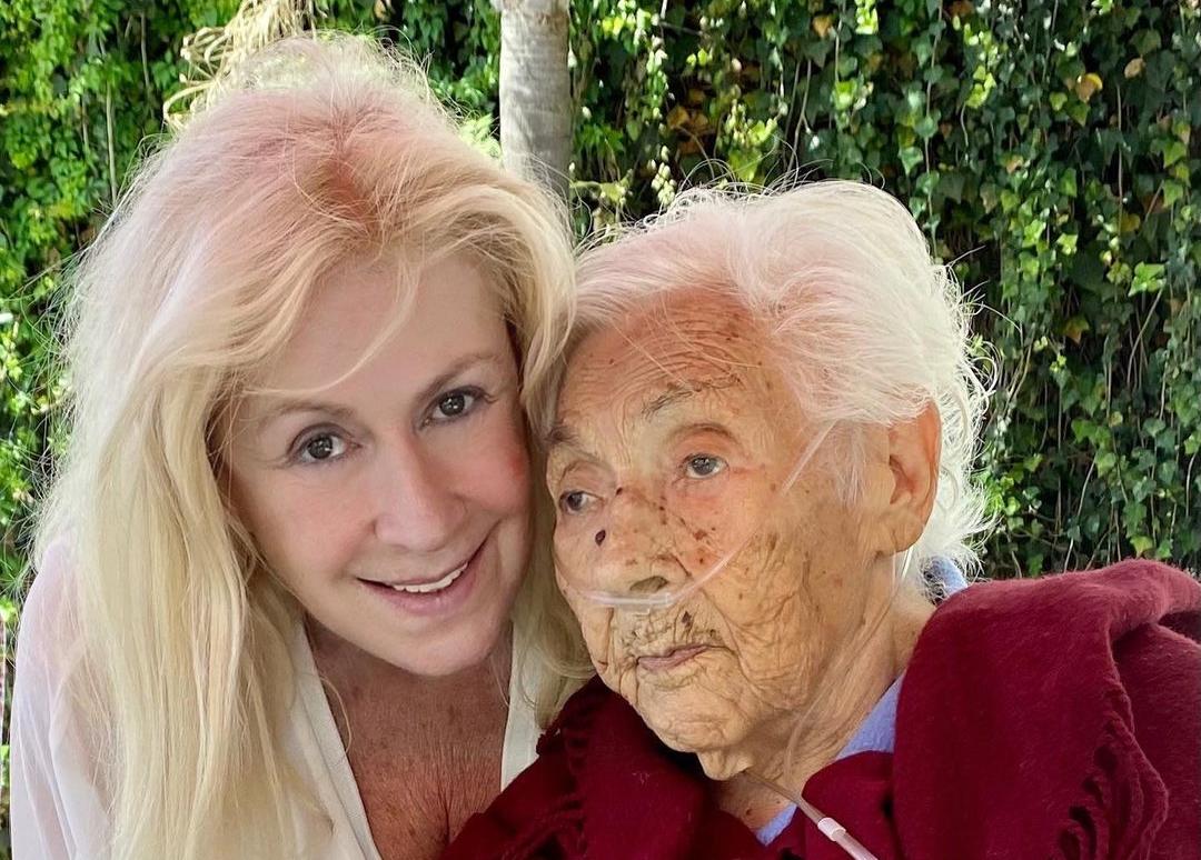 $!Muere a los 104 años doña Eva Mange, abuela de Thalía y Laura Zapata