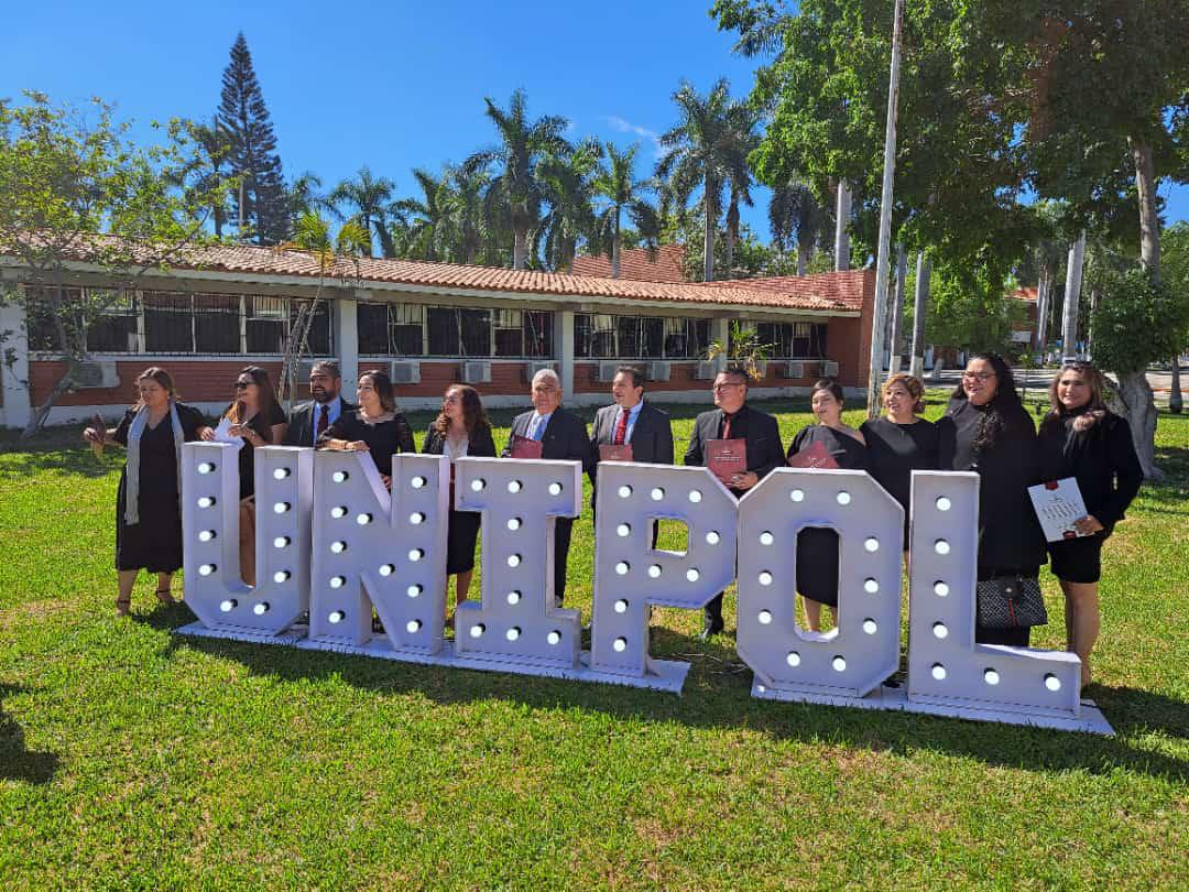 $!Egresan de la Unipol de Sinaloa doctores en Sistema de Justicia Penal y en Ciencias Periciales y seguridad Pública