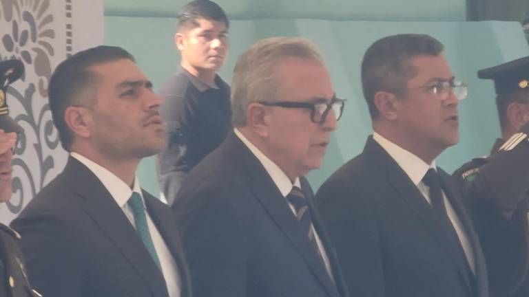 El día 21 de diciembre, Óscar Rentería Schazarino fue nombrado Secretario de Seguridad Pública en Sinaloa.