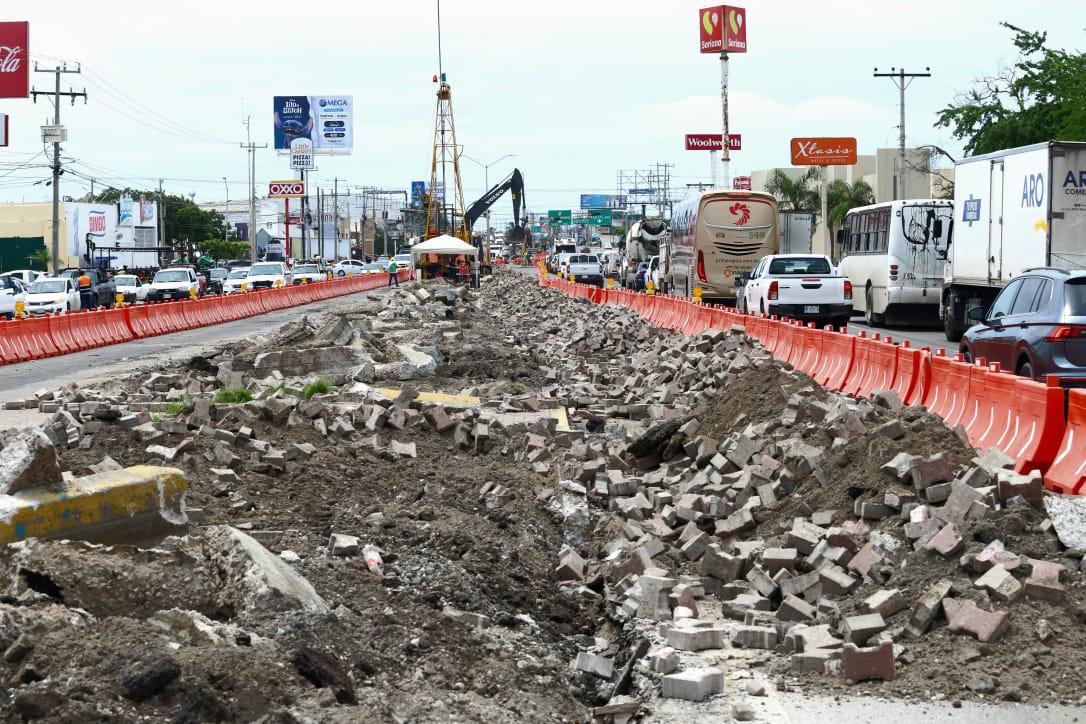 $!Con retiro de camellones, avanzan trabajos en nuevo paso superior vehicular de Mazatlán