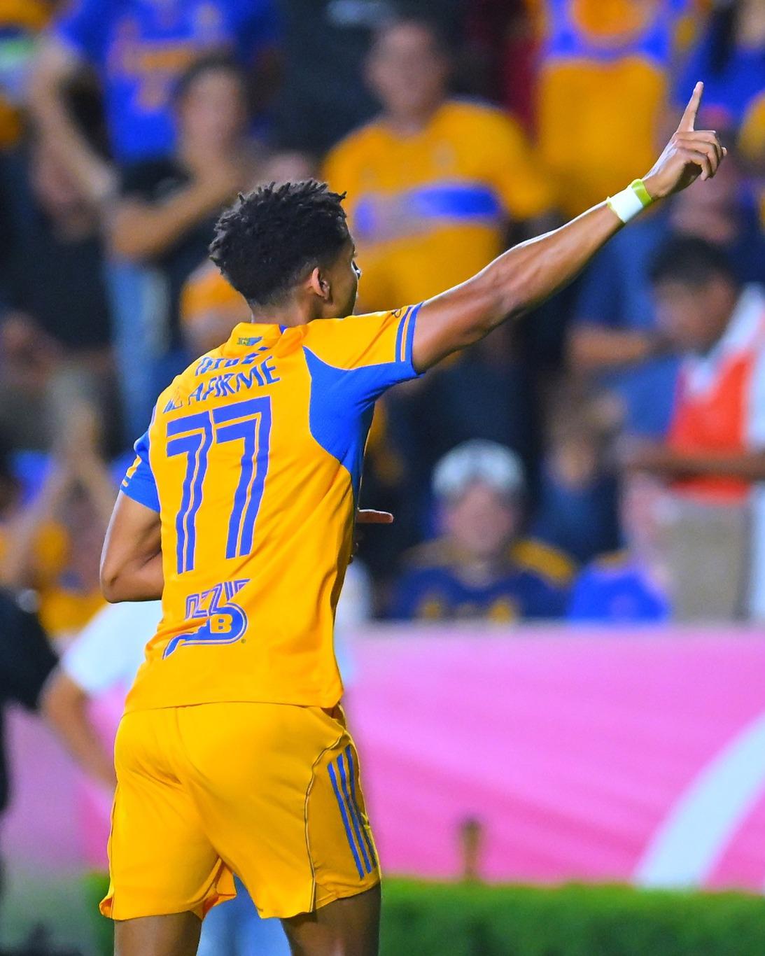 $!Ozziel Herrera lidera el ataque felino en un inicio demoledor de Tigres