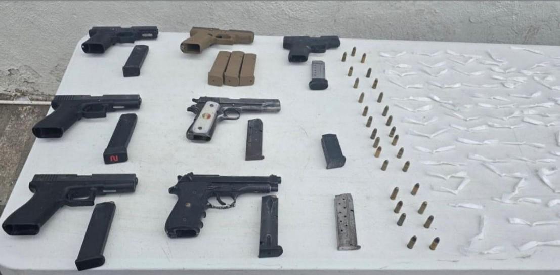 $!Decomisan armas y drogas en penal de Aguaruto tras conato de riña en Culiacán