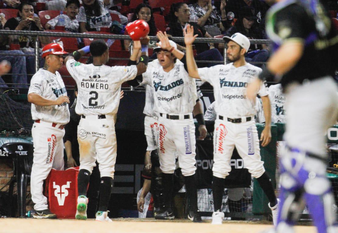 $!Venados barre a Charros en inaugural en el Teodoro Mariscal