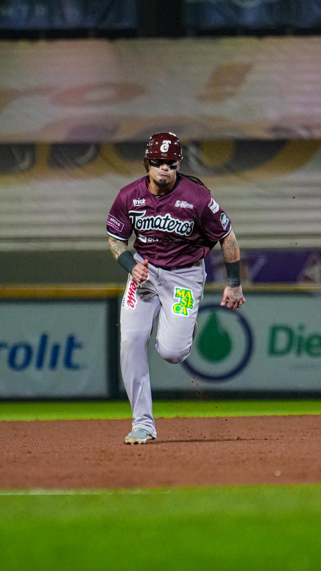 $!Tomateros de Culiacán pierde el primero de la serie en Obregón