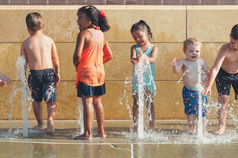 Google da consejos de salud durante las olas de calor