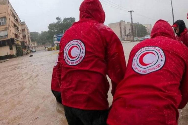 La OMS insta a no realizar entierros o cremaciones masivas en Libia