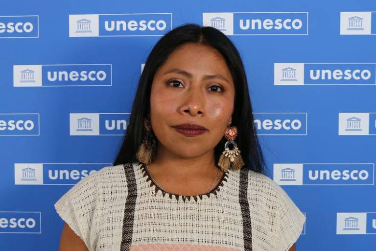 Nuestra voz es nuestro poder y nuestras lenguas, nuestra arma, dice Yalitza Aparicio
