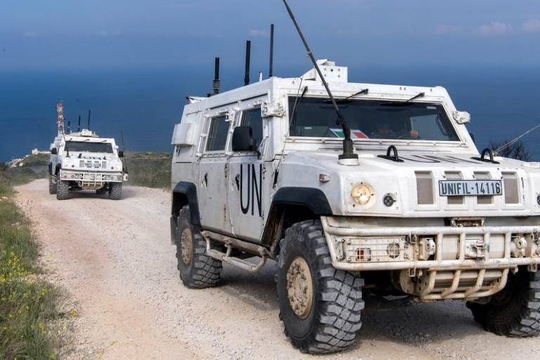 Tanques israelíes fuerzan la entrada de una posición de las Naciones Unidas en Líbano