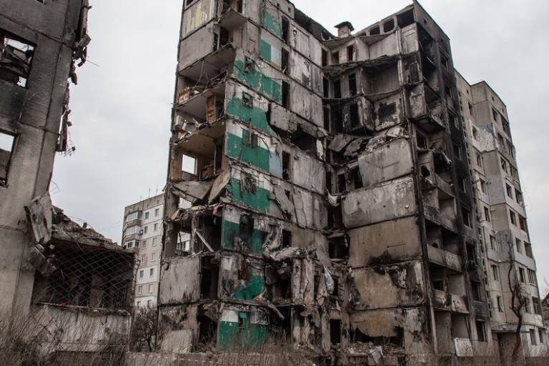 Reconstruir Ucrania costará 486,000 millones de dólares