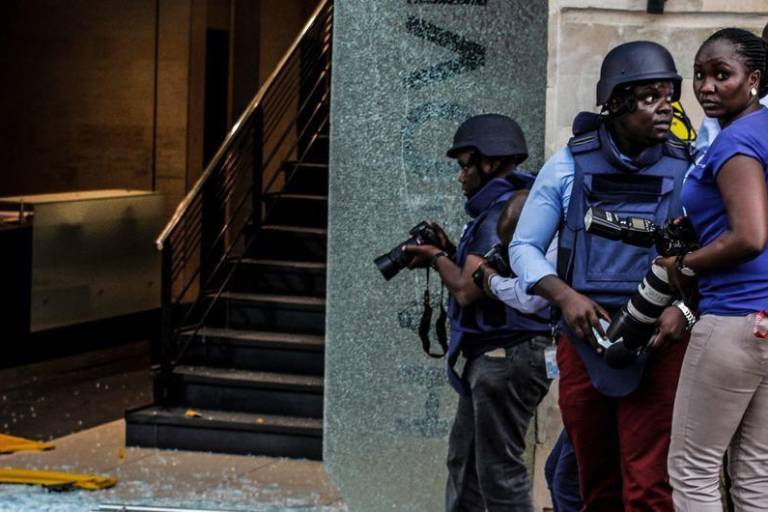 Asesinatos de periodistas en zonas de conflicto en 2023 generan ‘zonas de silencio’