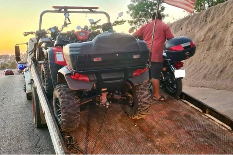Asegura SSPyTM motocicletas por uso incorrecto de cascos en Culiacán