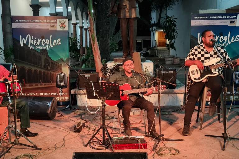 Tony Ferrer arma la bohemia con ‘Música, vino y acción’