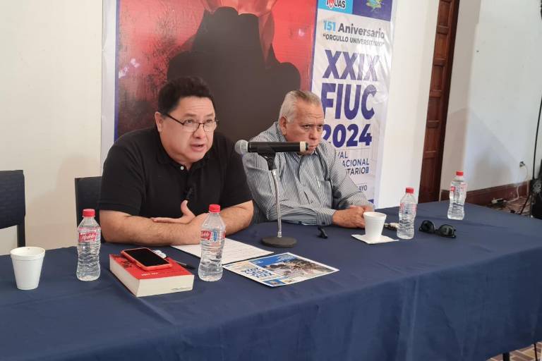 Conversan sobre organizaciones estudiantiles en la UAS