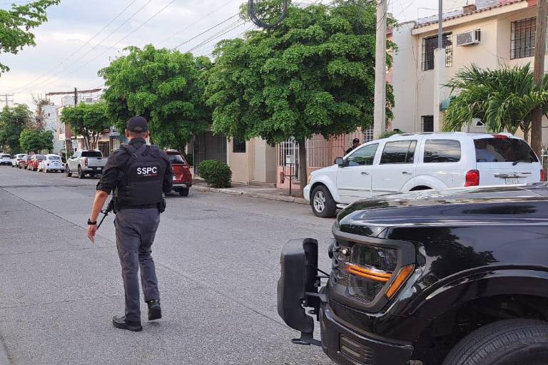 Joven resulta herido en medio de ataque a balazos a un conductor en Culiacán