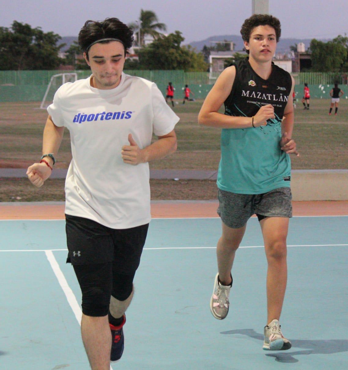 $!Basquebolistas mazatlecos responden al try out del Tec de Monterrey, campus Toluca