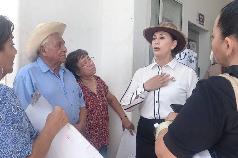 Anuncia Alcaldesa $1 millón para pagar a pensionados de Jumapae