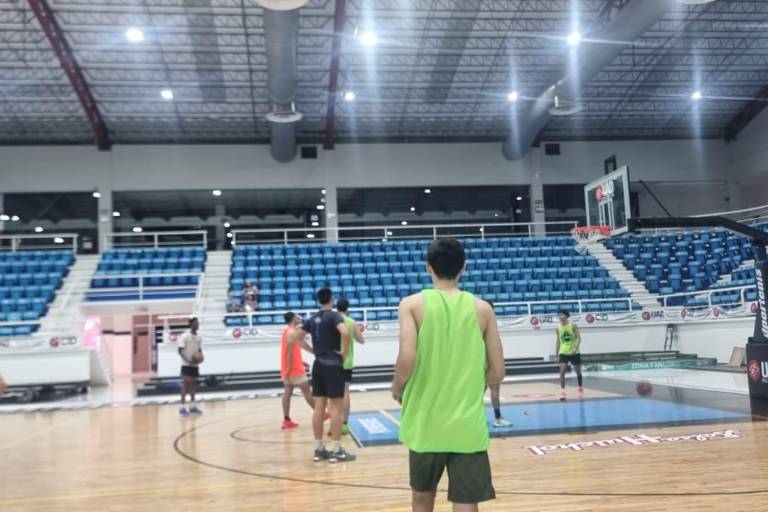 Arranca Piratas Basketball nueva semana de pretemporada en Lobo Dome