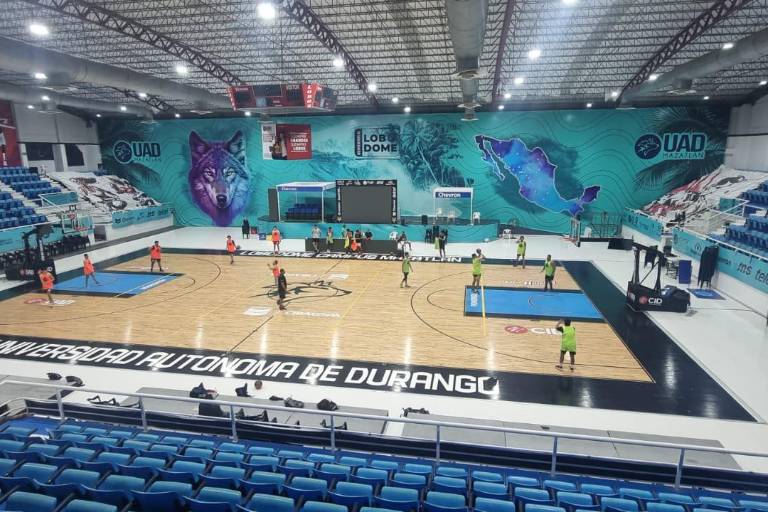 Repite entrenamiento Piratas Basketball en Lobo Dome