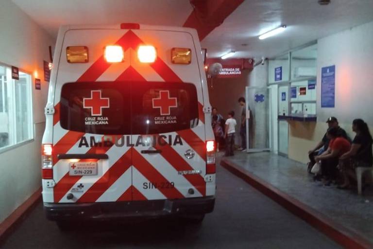Ingresan a clínica de Culiacán a menor de 15 años por herida de bala