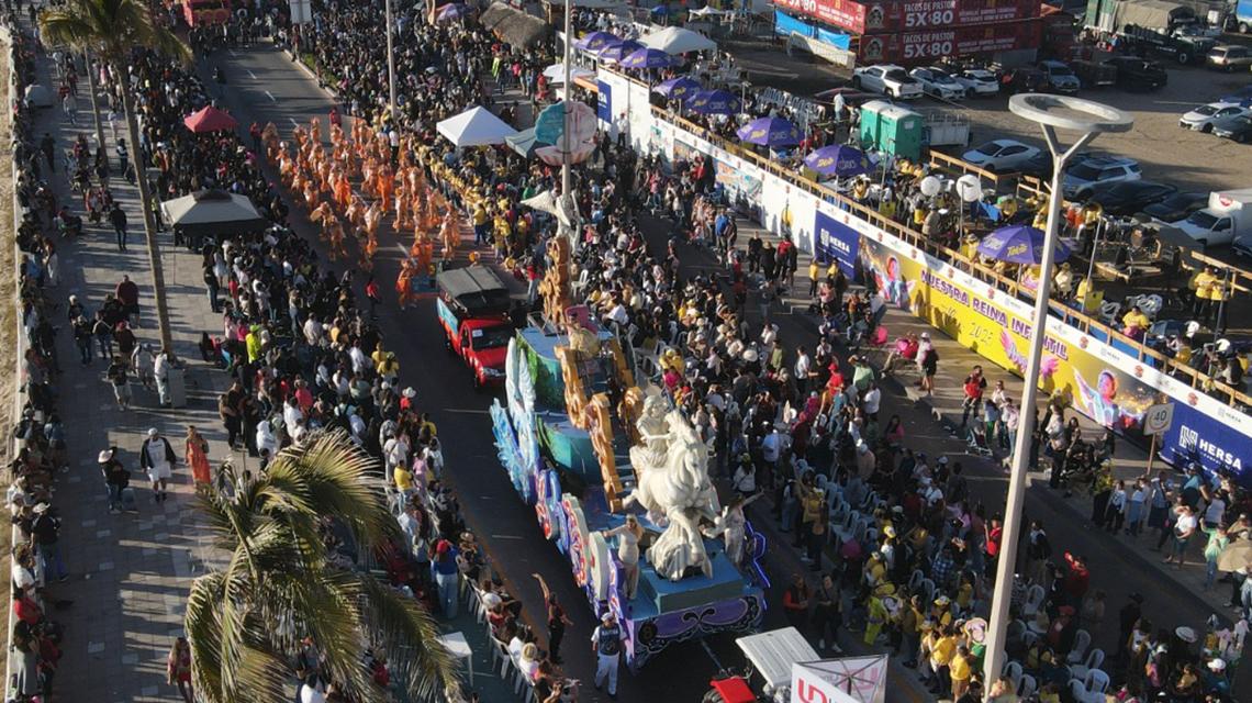 $!Fueron más de 515 mil personas las que disfrutaron del segundo y último desfile del Carnaval de Mazatlán 2025