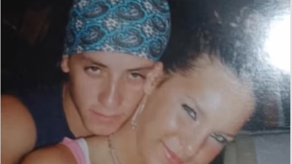 Ricardo Martínez junto a Belinda.